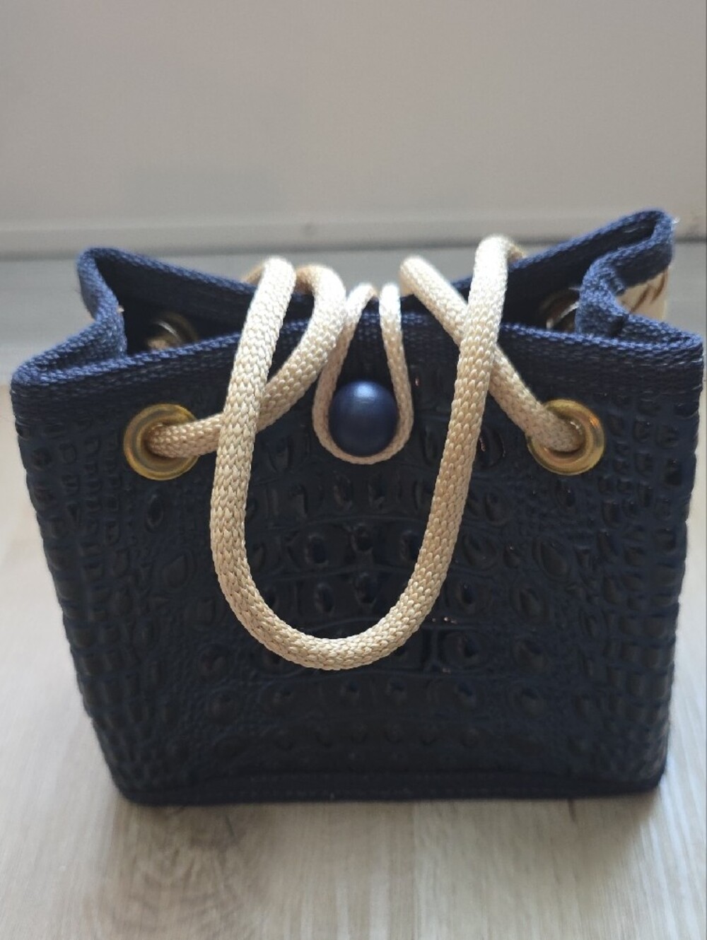 Eldena’s Collection Mini Navy Blue Croc Embossed Straw Tote Bag - Picture 5 of 9